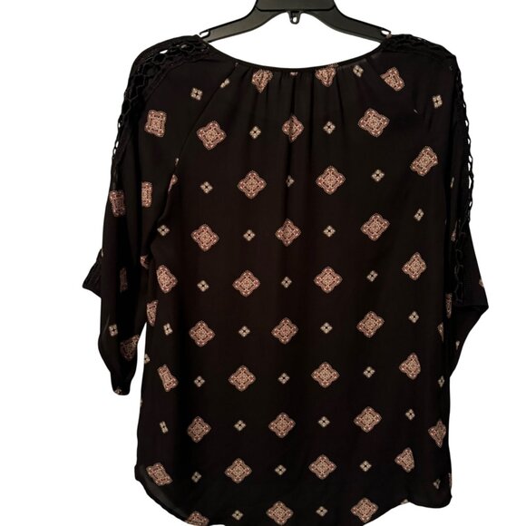 Roz & Ali Black Patterned Blouse Sz L 3/4 Sleeve Tie Neck women top - Picture 9 of 11